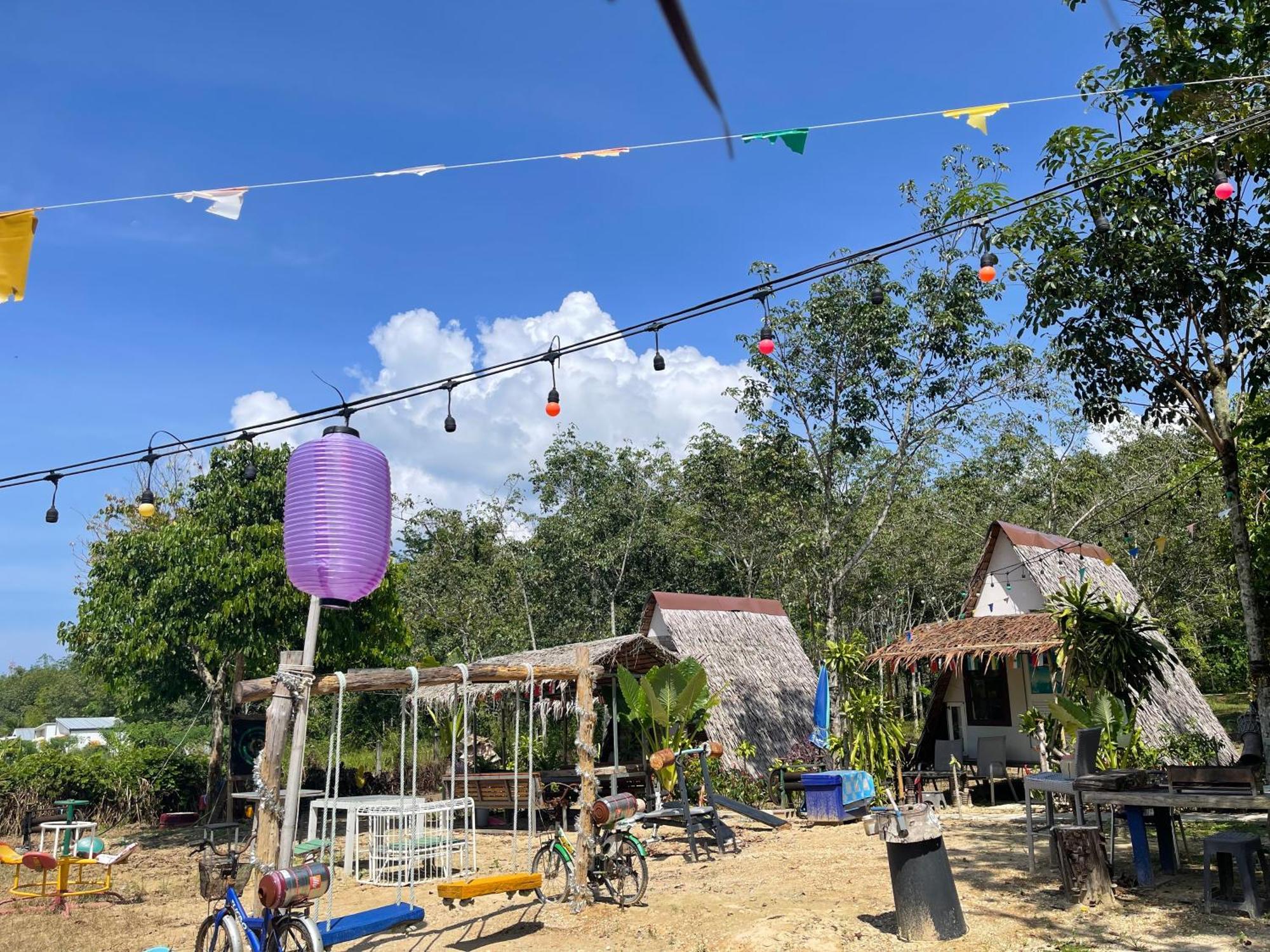 ホテル Phuketairportcamping Ban Bo Sai Klang エクステリア 写真