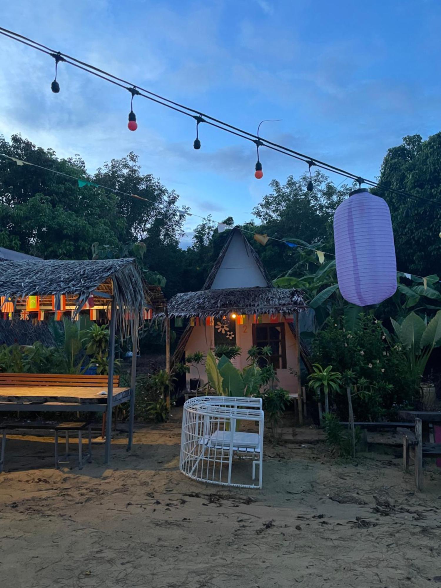 ホテル Phuketairportcamping Ban Bo Sai Klang エクステリア 写真