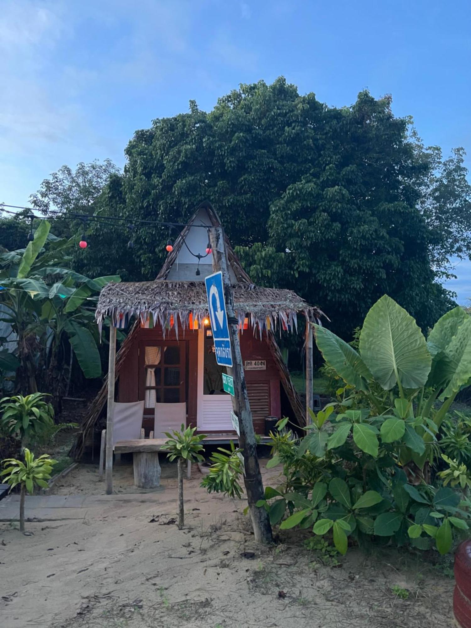 ホテル Phuketairportcamping Ban Bo Sai Klang エクステリア 写真